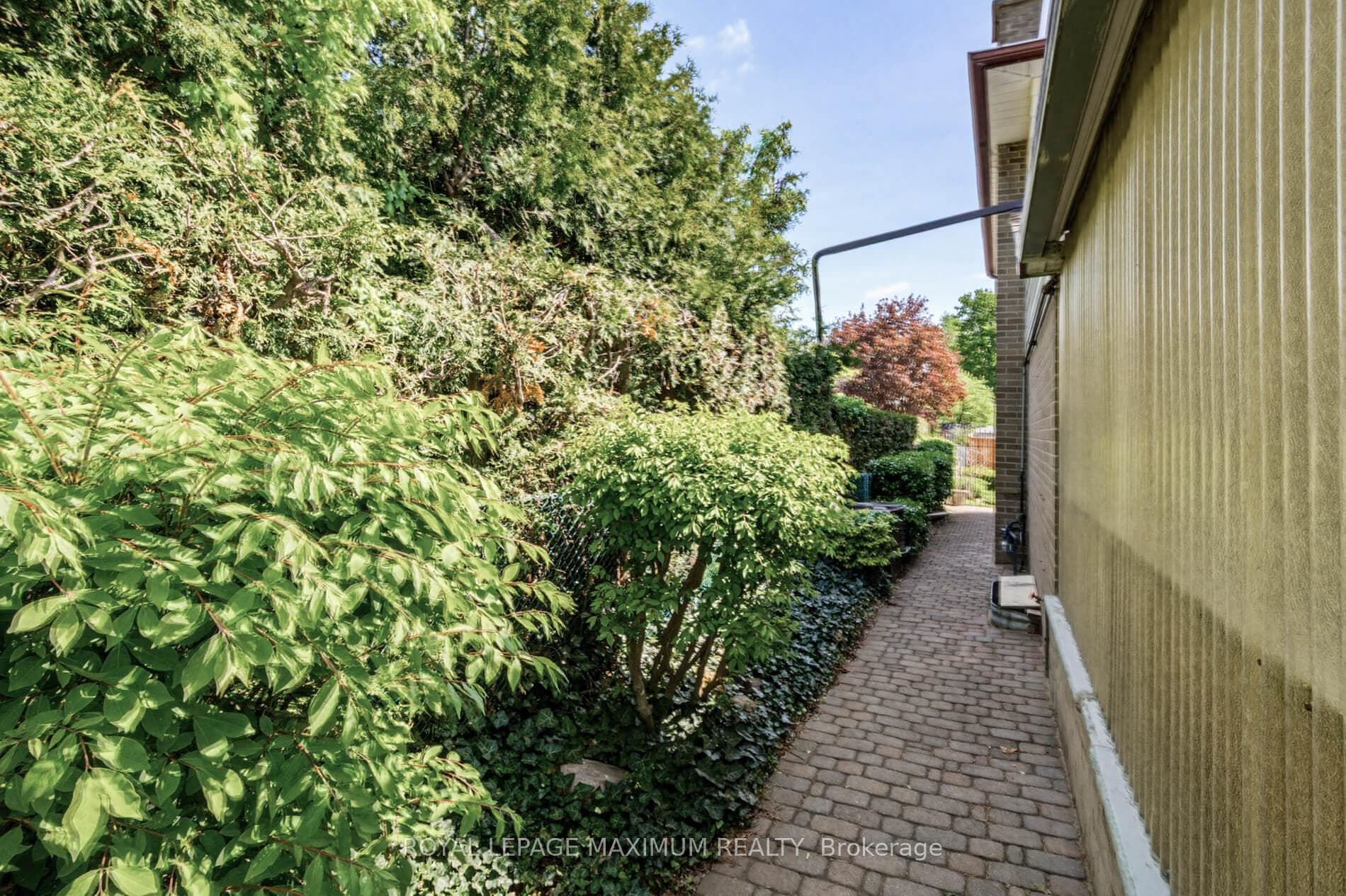 124 Nortonville Drive - Detached photo 47 of 47 in Scarborough Village / Eglinton East, Ontario