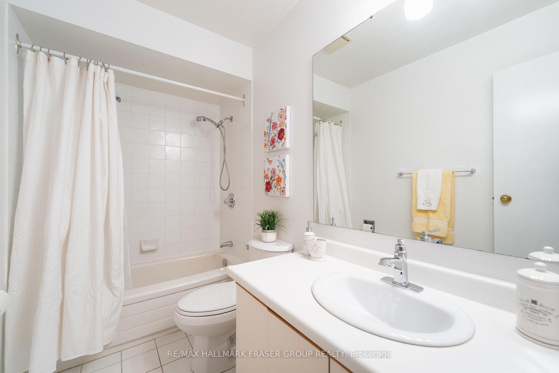 4 Coalport Drive - Detached photo 25 of 40 in Birch Cliff / Cliffside, Ontario