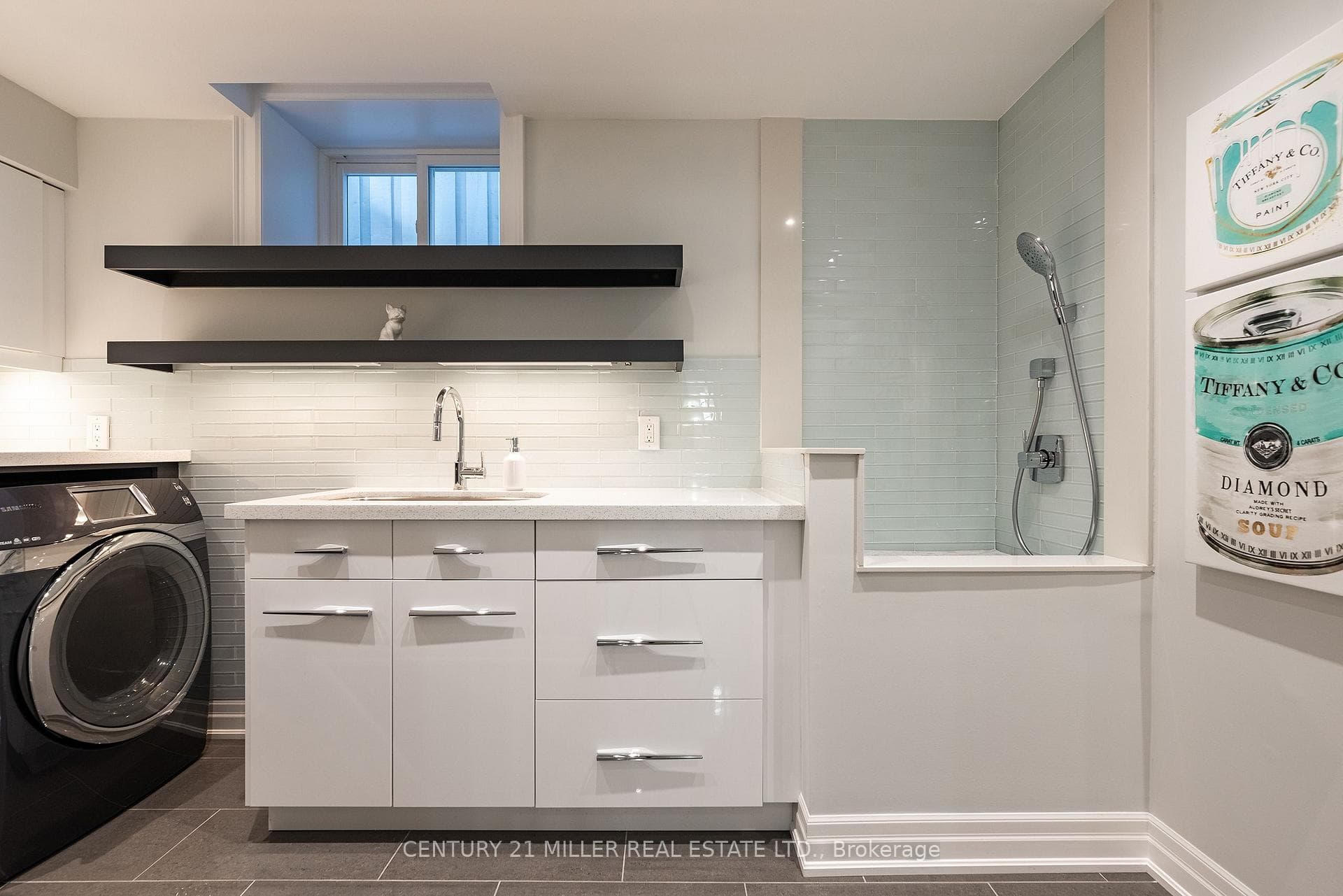 2201 Rochester Circle - Detached photo 36 of 47 in Oakville, Ontario