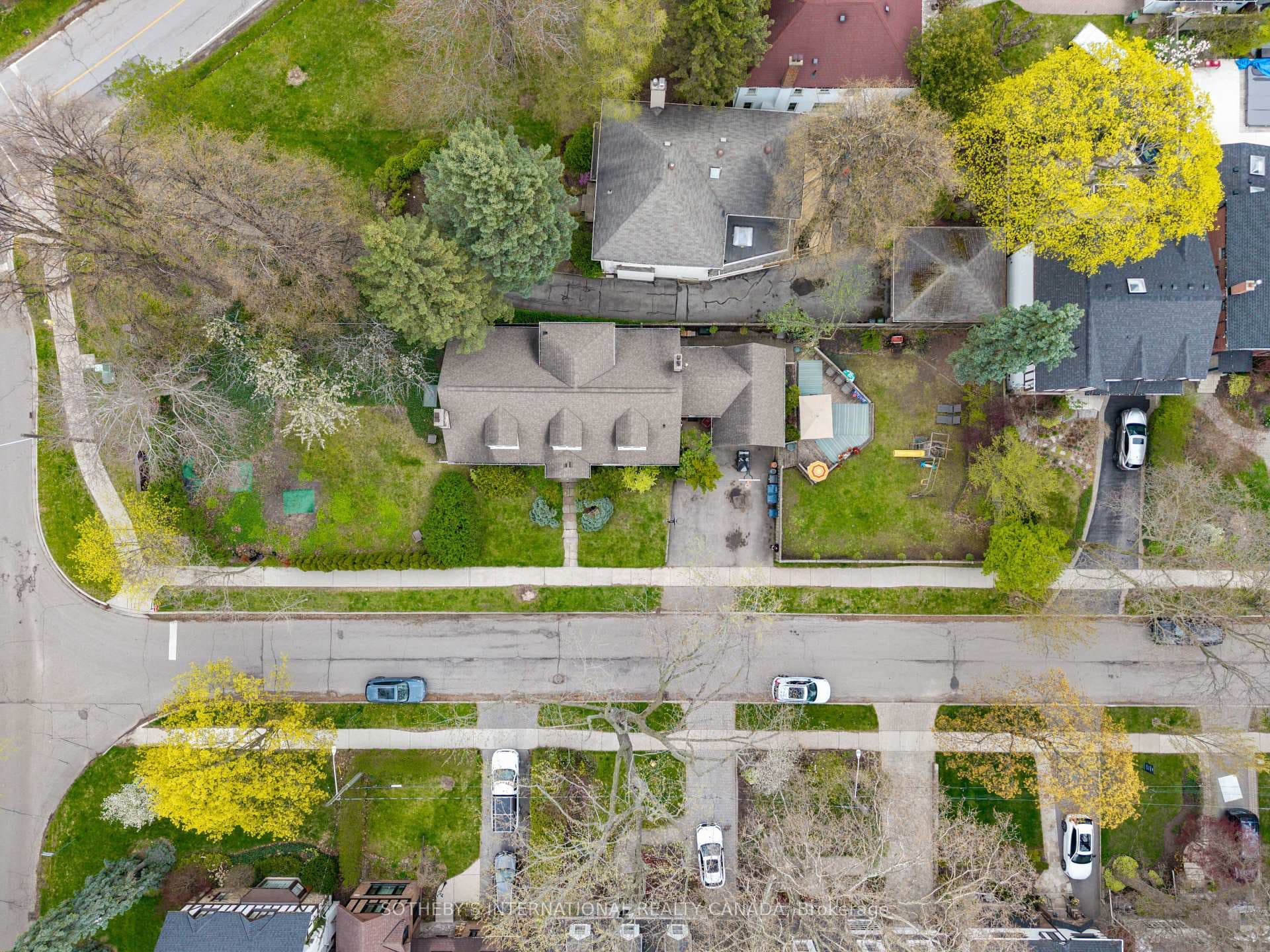 103 Willingdon Boulevard - Detached photo 7 of 39 in Etobicoke (Islington / Rexdale), Ontario