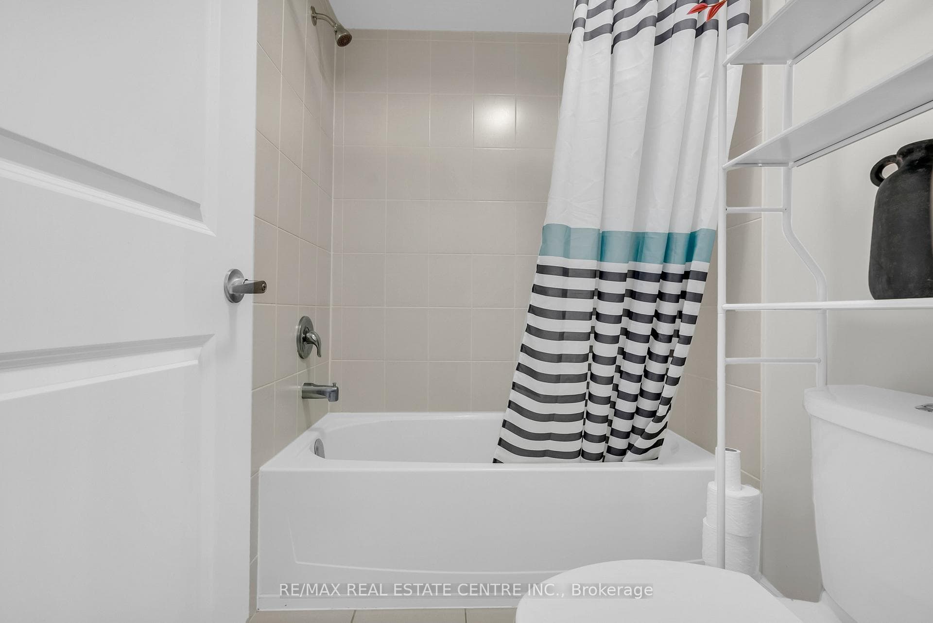 24 Rising Hill Ridge - Semi-Detached photo 32 of 47 in Brampton, Ontario