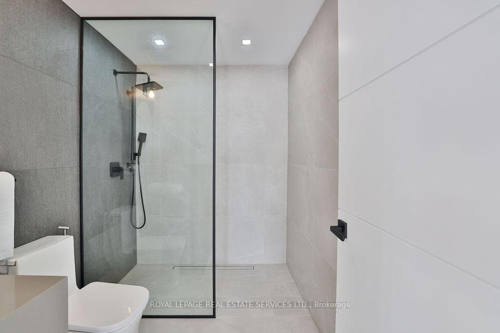 100 Appleby Place - Detached photo 44 of 46 in Burlington, Ontario