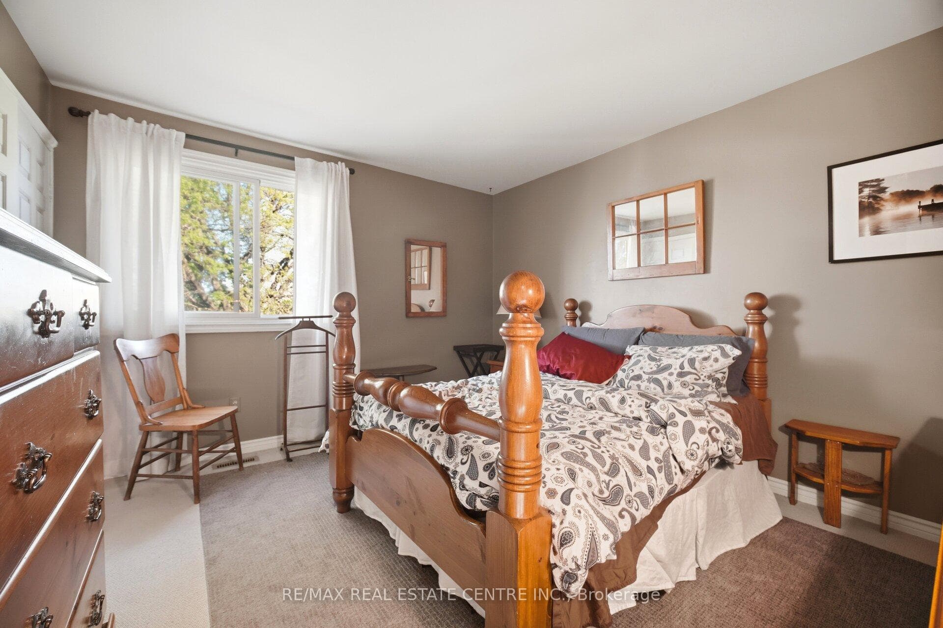 2800 Bucklepost Crescent - Semi-Detached photo 23 of 46 in Mississauga, Ontario