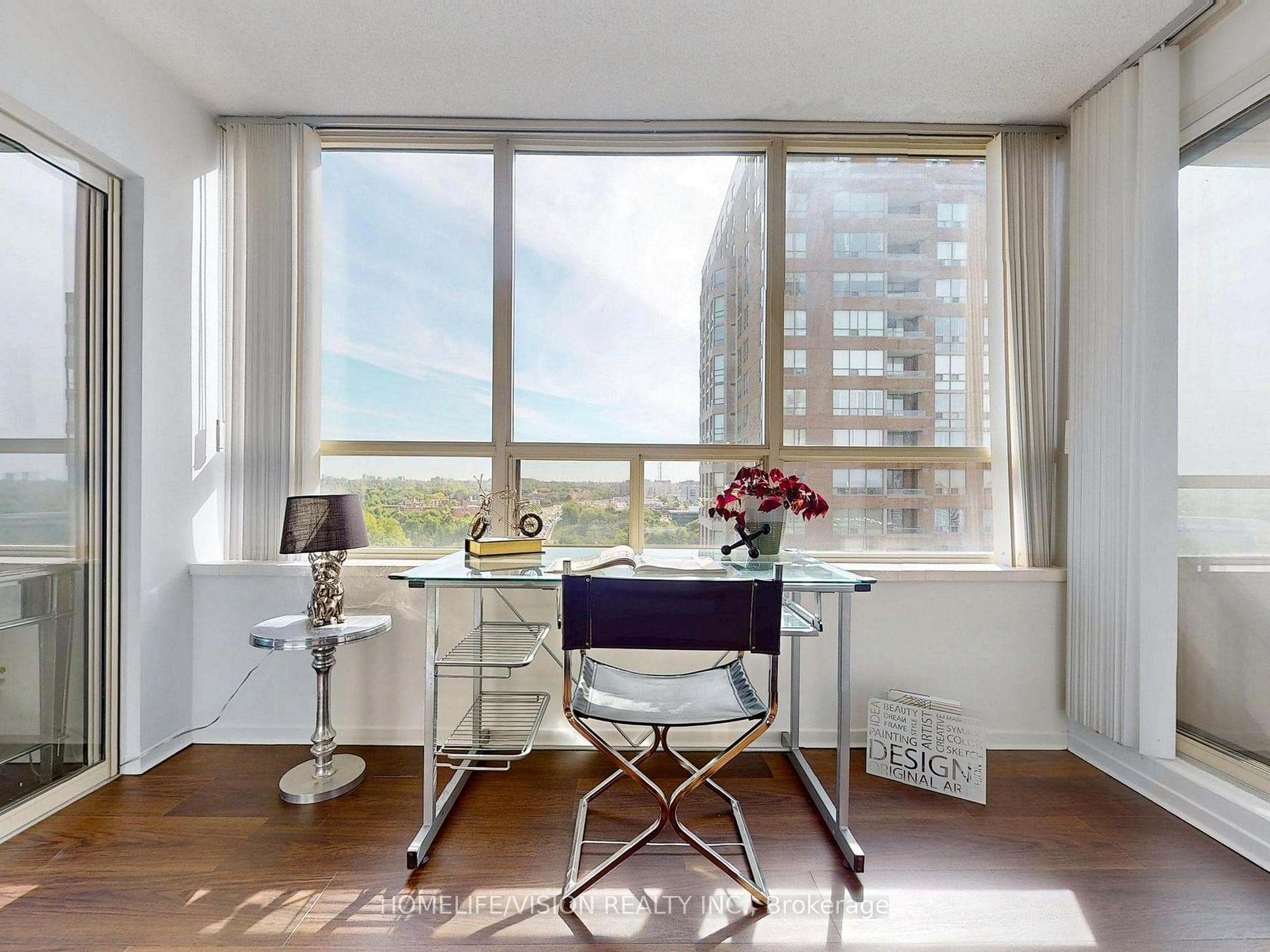 205 Wynford Drive Unit 1706 - Condo photo 11 of 21 in Flemingdon Park / Don Mills, Ontario