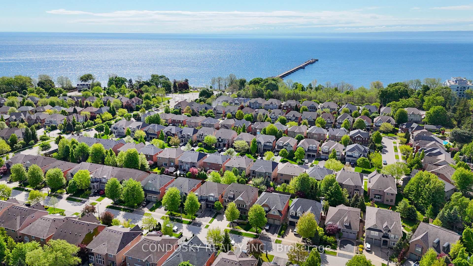 3322 Fox Run Circle - Detached photo 50 of 50 in Oakville, Ontario