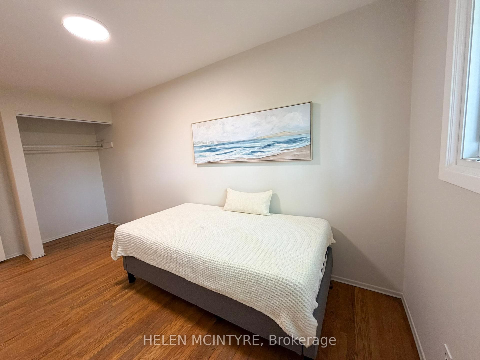 140 Ripley Court Unit 4 - Townhouse photo 12 of 47 in Oakville, Ontario