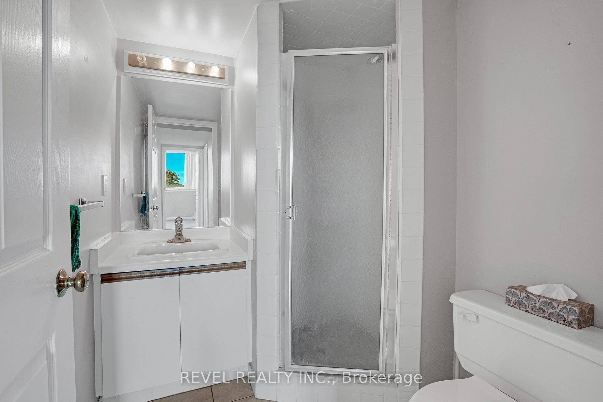 1360 Rathburn Road Unit 403 - Condo photo 14 of 31 in Mississauga, Ontario