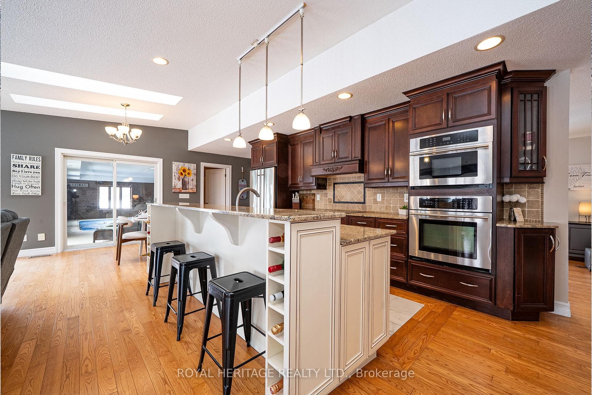37 Forest Hill Drive - Detached photo 13 of 49 in Hamilton Township, Ontario