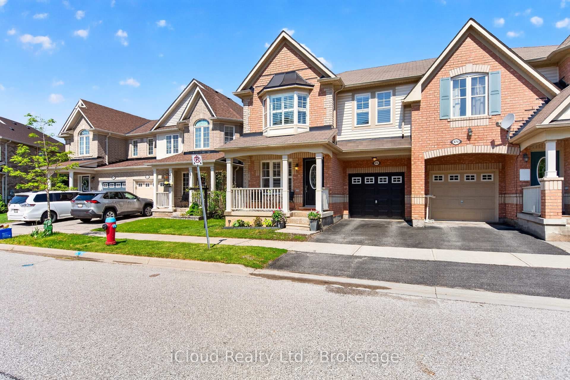 676 Speyer Circle - Semi-Detached photo 10 of 47 in Milton, Ontario