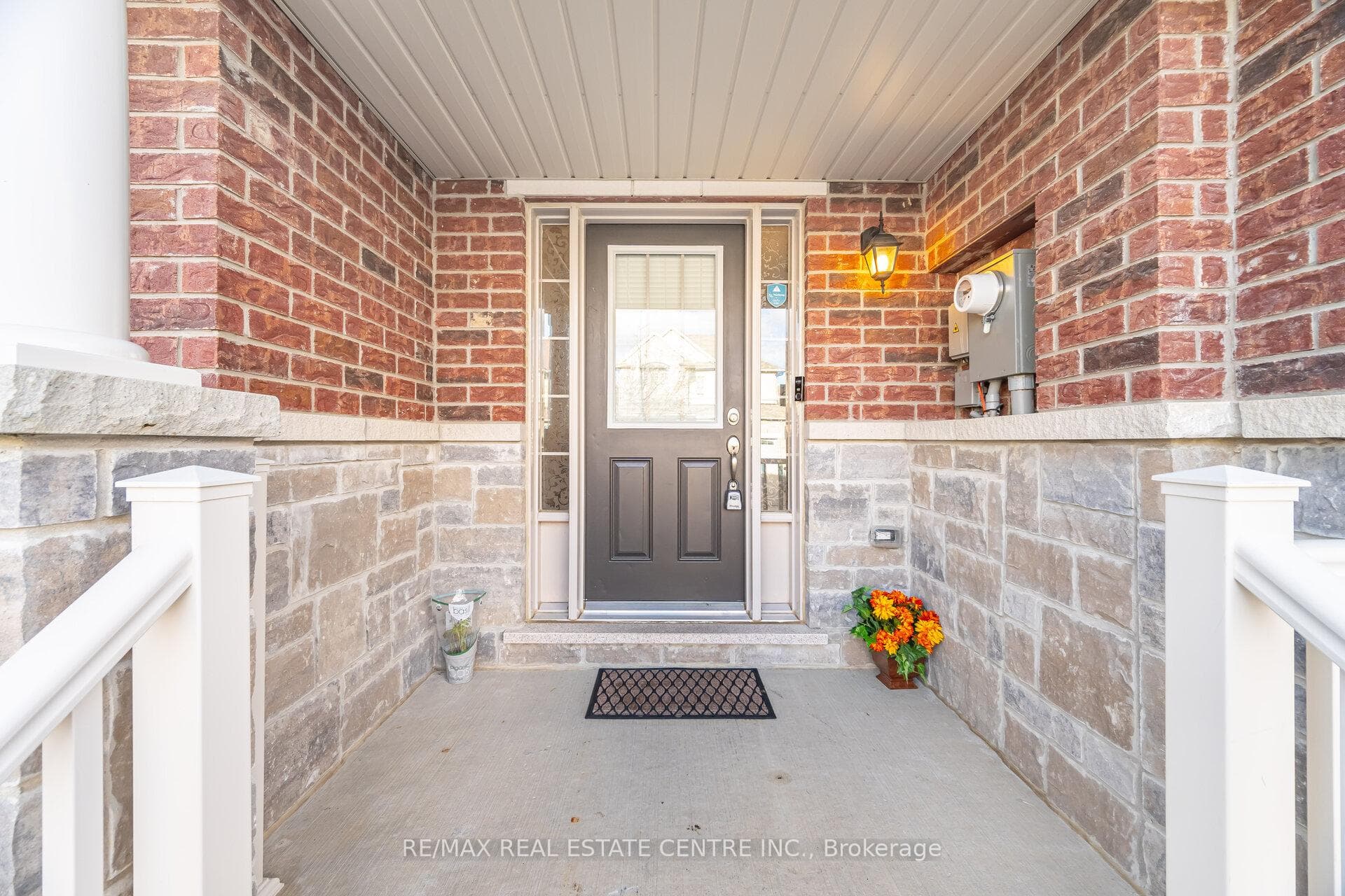 11 Yately Street - Townhouse photo 3 of 29 in Brampton, Ontario