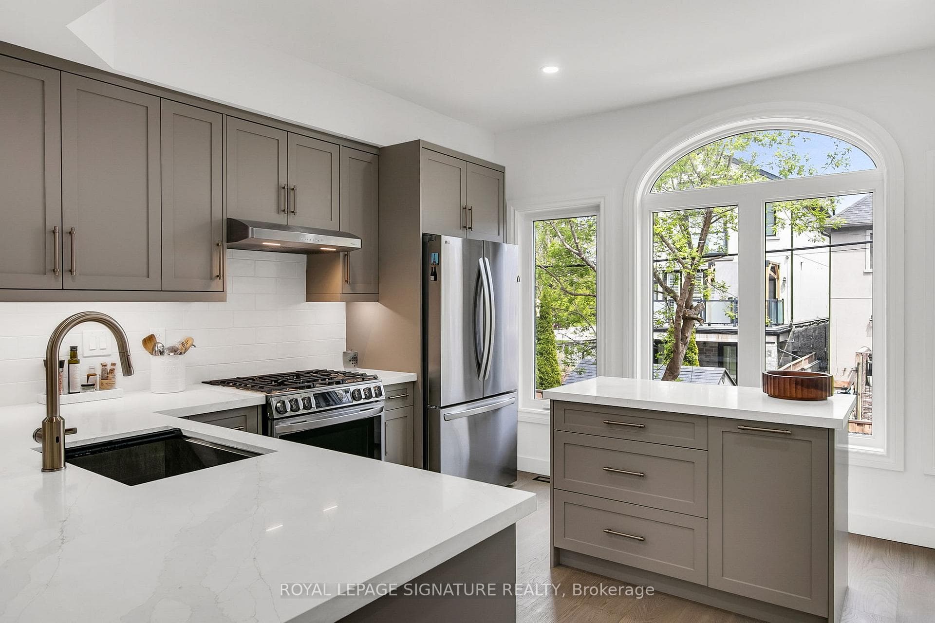 41 San Remo Terrace - Condo photo 9 of 29 in Liberty Village / Parkdale / South Parkdale, Ontario