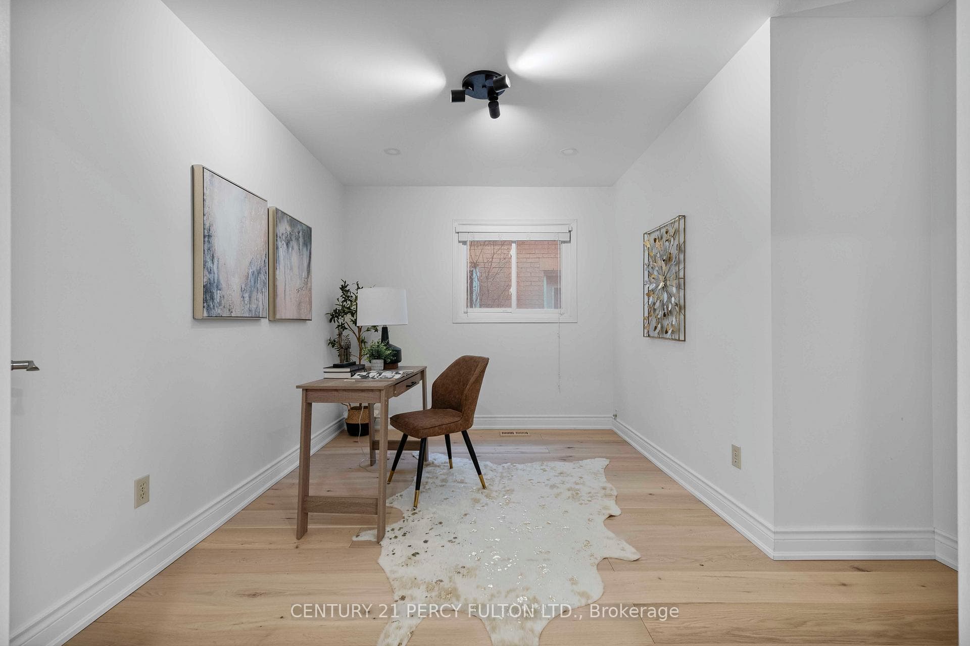 5393 Glen Erin Drive - Detached photo 14 of 48 in Mississauga, Ontario