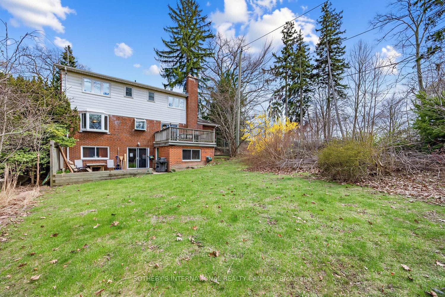 80 Ben Machree Drive - Detached photo 4 of 34 in Mississauga, Ontario