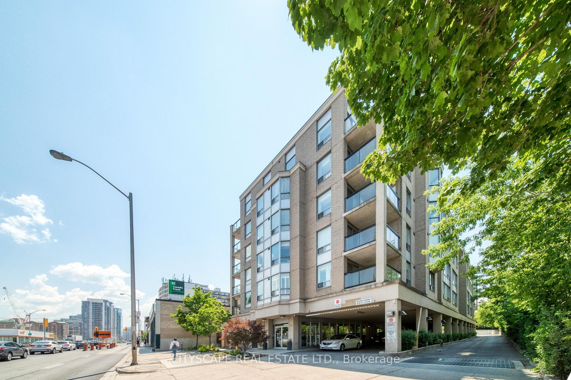 5940 Yonge Street Unit 609 - Condo photo 16 of 20 in Thornhill / Willowdale, Ontario