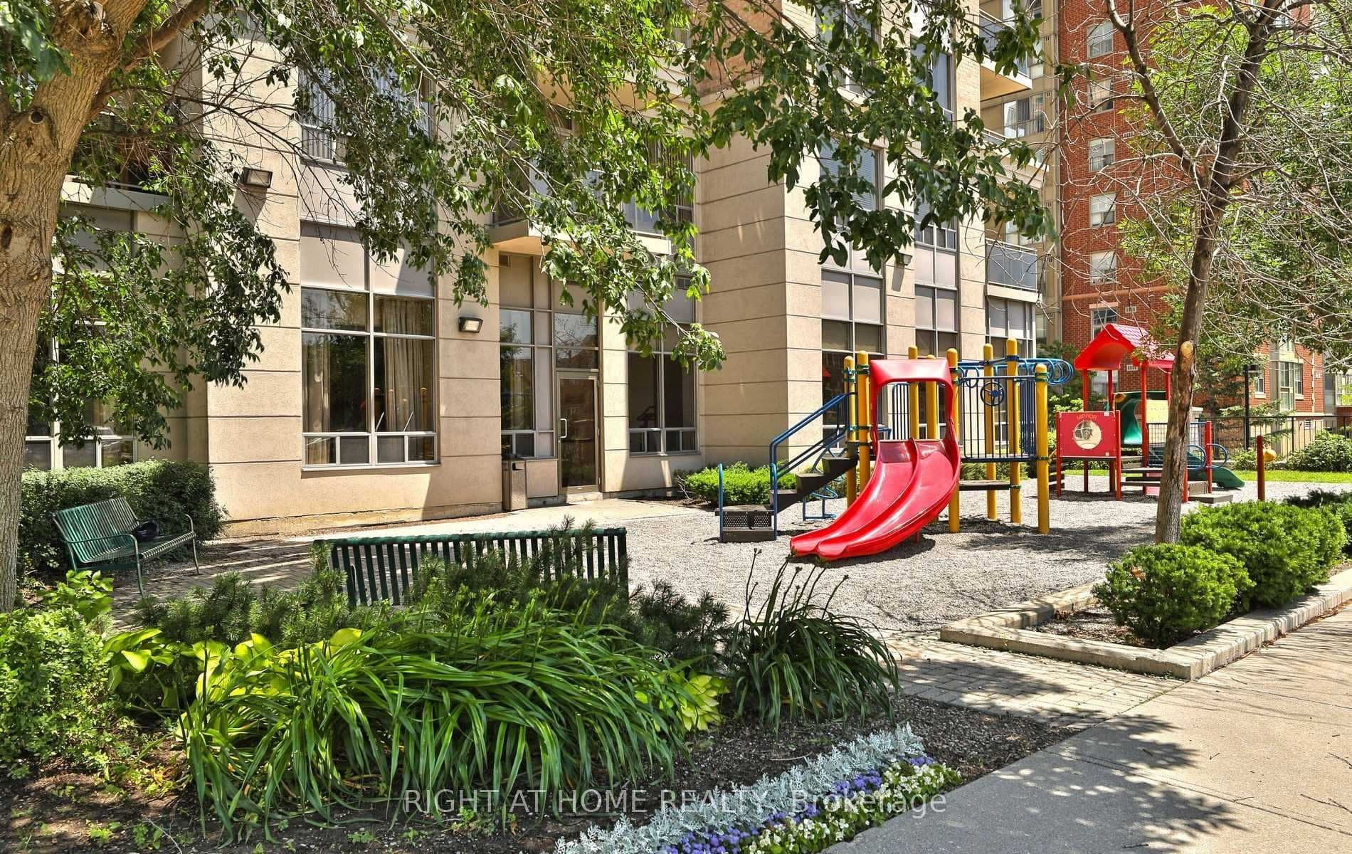 55 Strathaven Drive Unit 1808 - Condo photo 28 of 34 in Mississauga, Ontario