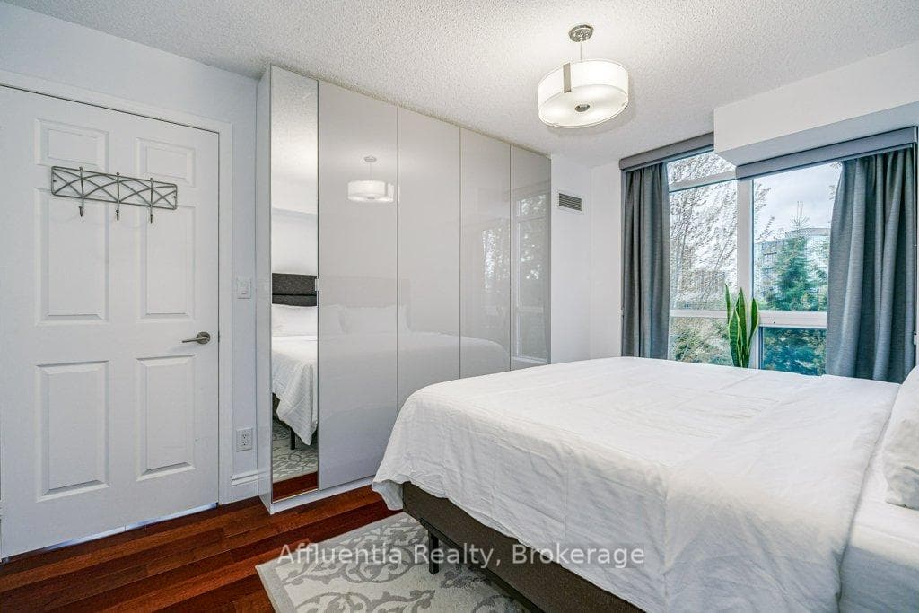 120 Dallimore Circle Unit 408 - Condo photo 16 of 38 in Don Mills / Parkwoods / Victoria Village, Ontario