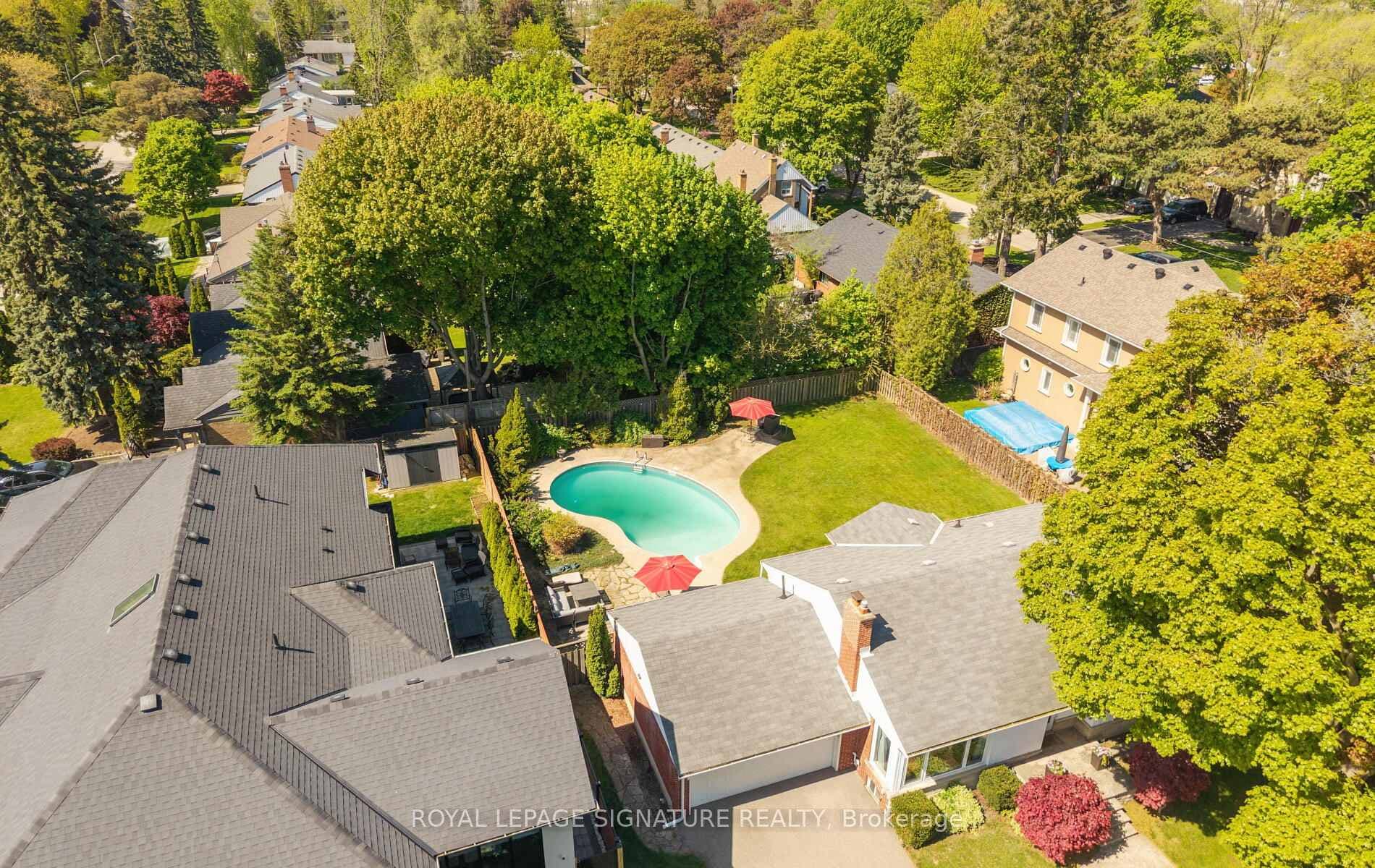 1570 Park Royale Boulevard - Detached photo 35 of 38 in Mississauga, Ontario
