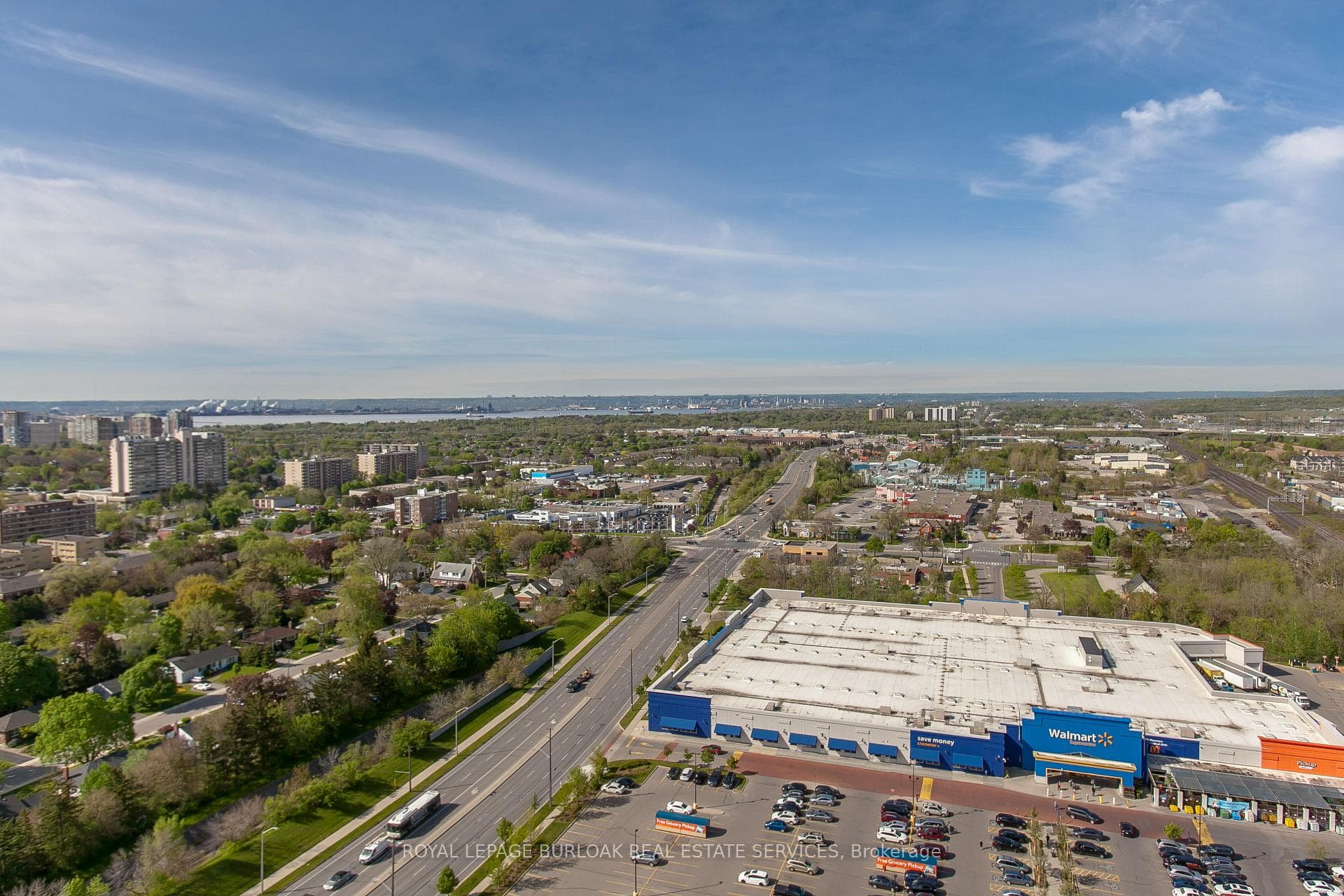 2081 Fairview Street Unit 1201 - Condo photo 12 of 27 in Burlington, Ontario