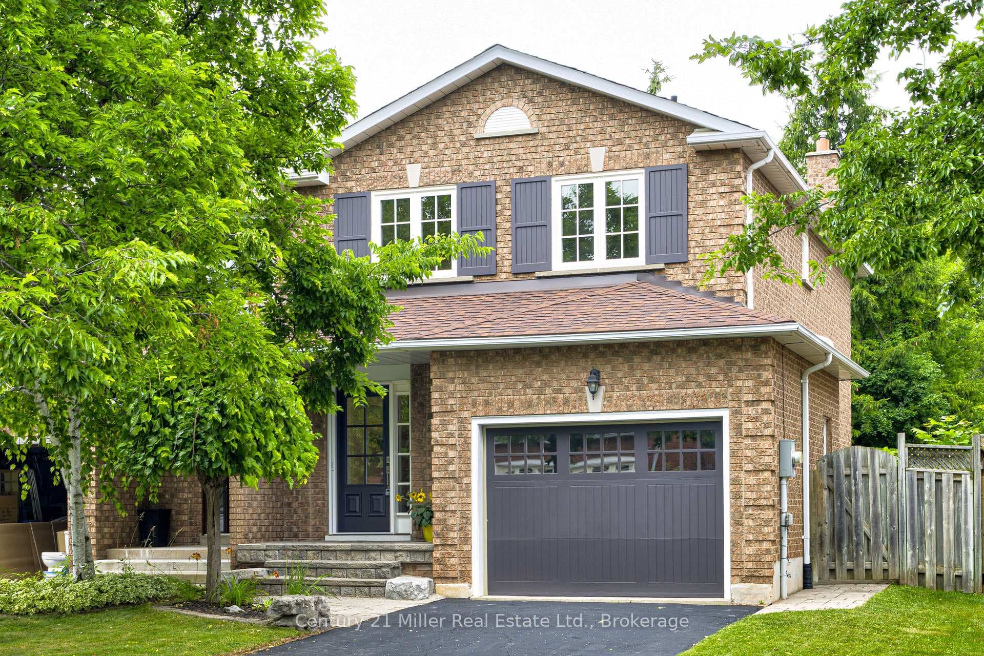 474 Marlatt Drive - home for sale in Oakville, Ontario