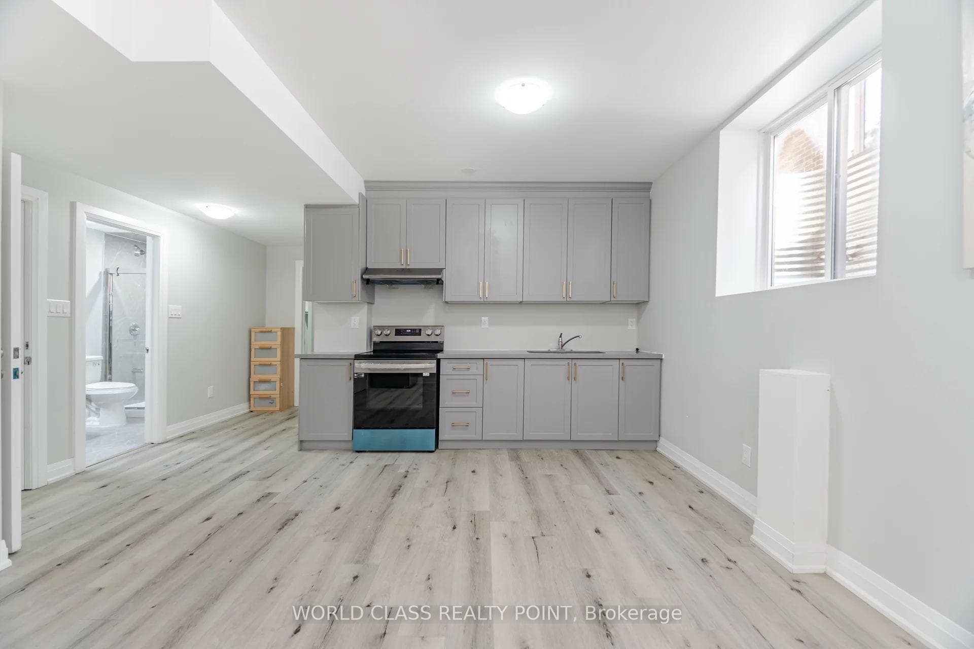 560 Woodview Road - Detached photo 36 of 39 in Burlington, Ontario