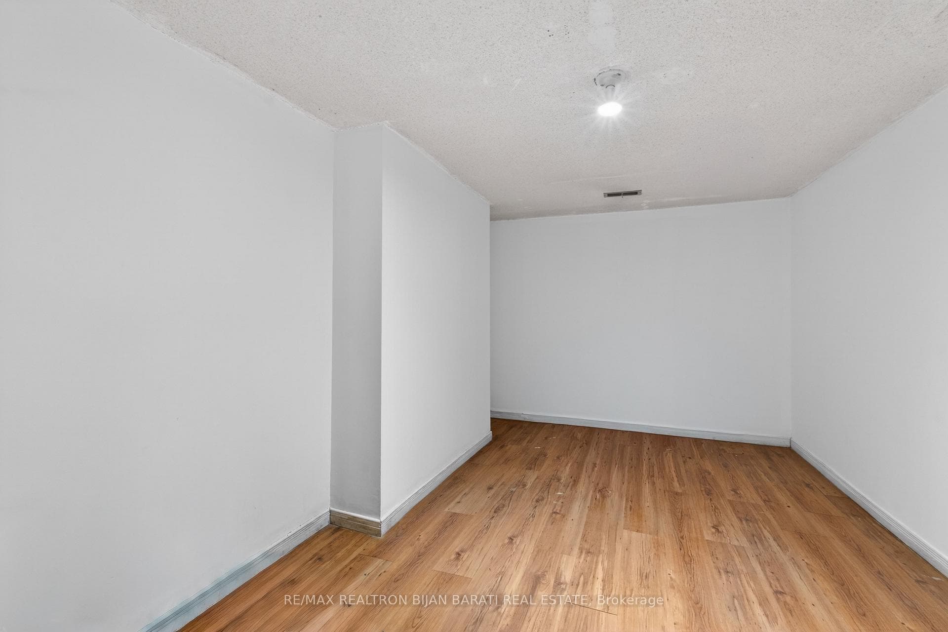 309 Hillcrest Avenue - Detached photo 41 of 47 in Willowdale / Newtonbrook, Ontario