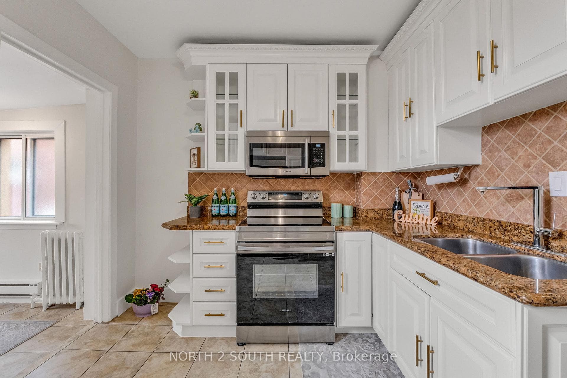 28 Teignmouth Avenue - Detached photo 11 of 44 in Keelesdale / Eglinton West, Ontario