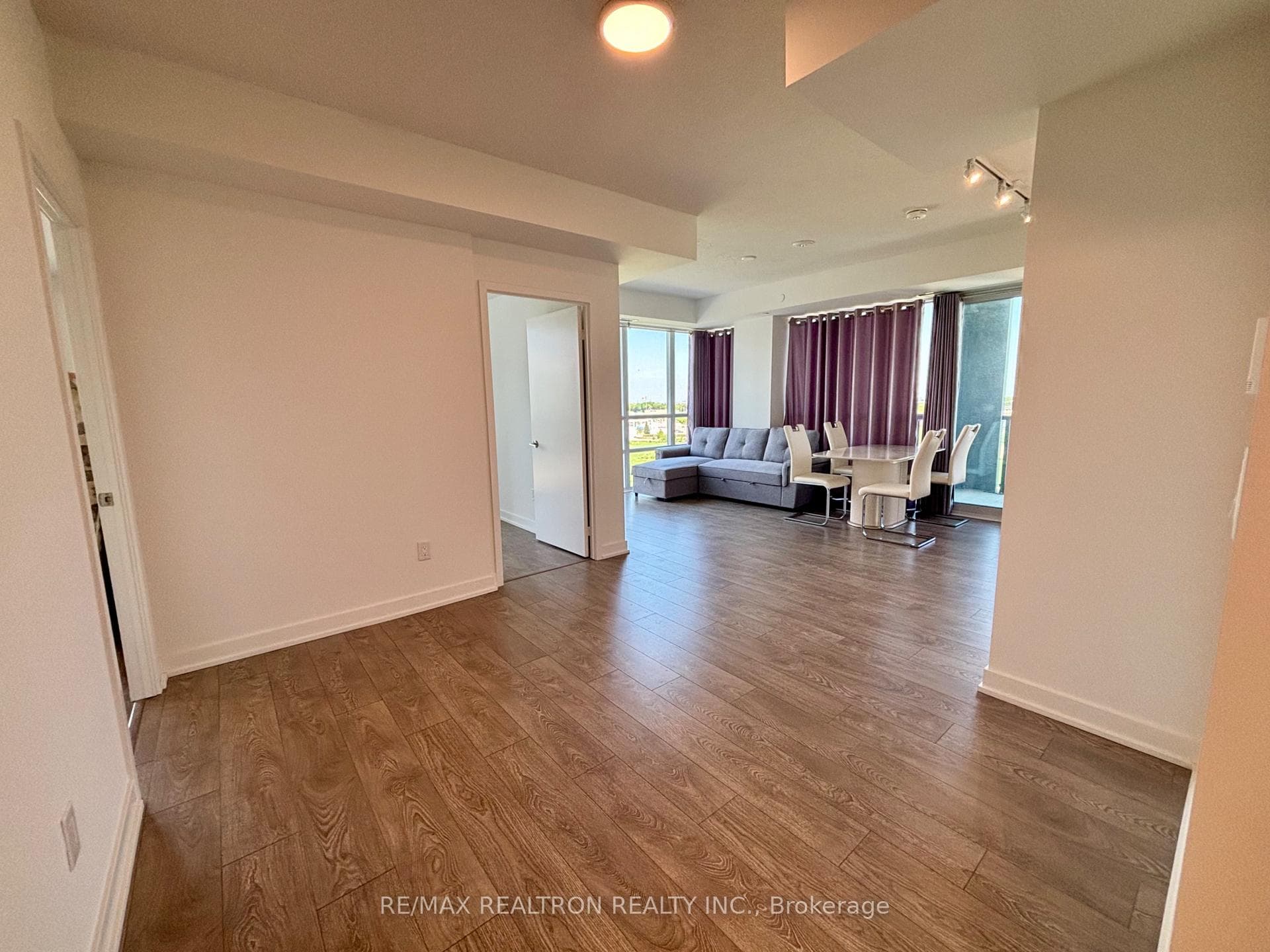 225 Malta Avenue Unit 805 - Condo photo 9 of 36 in Brampton, Ontario