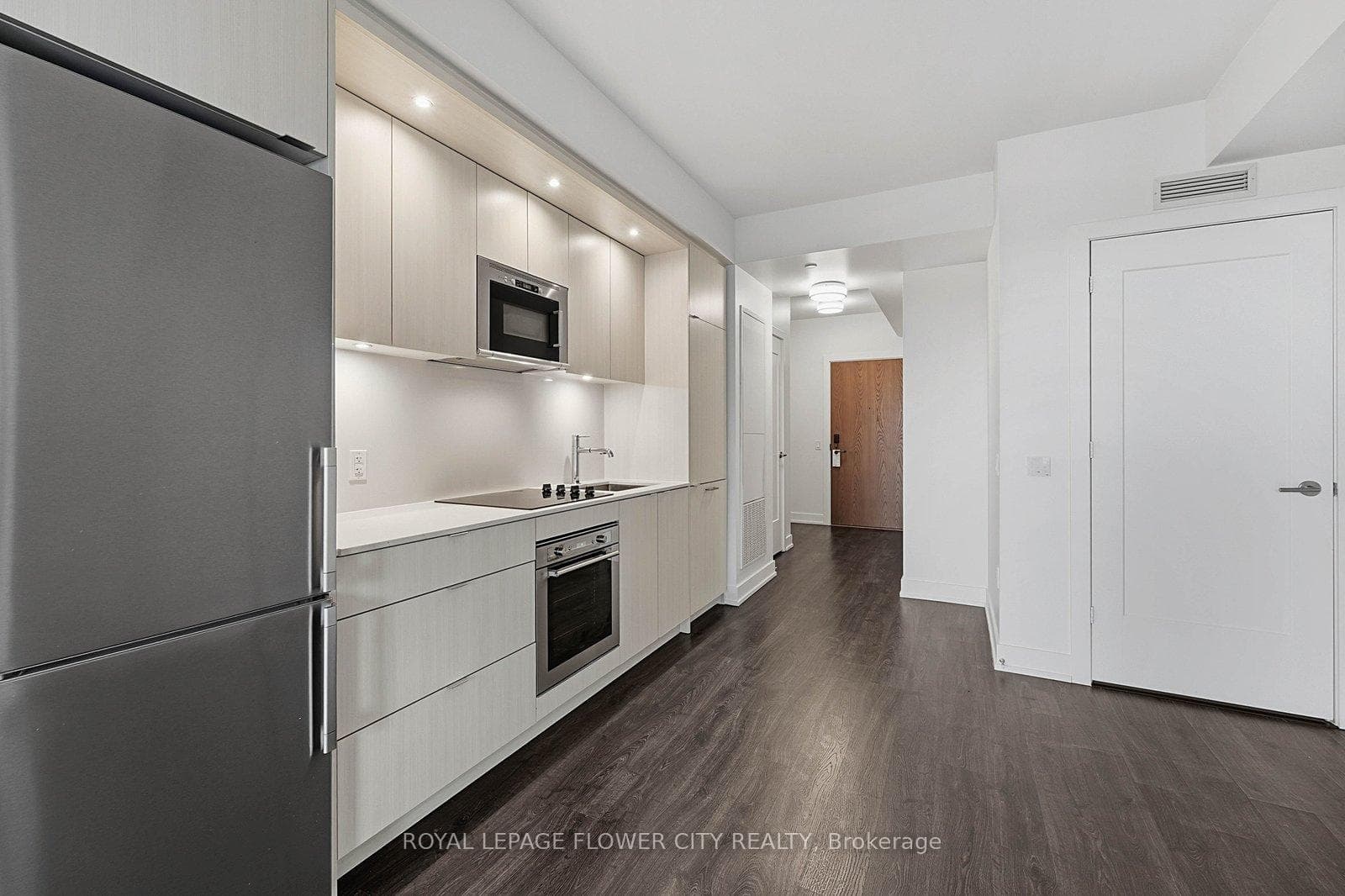 20 Inn On The Park Drive Unit 938 - Condo photo 13 of 36 in Don Mills / Parkwoods / Victoria Village, Ontario