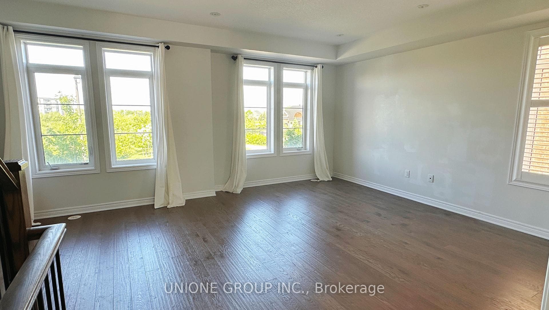 3024 George Savage Avenue - Townhouse photo 11 of 17 in Oakville, Ontario