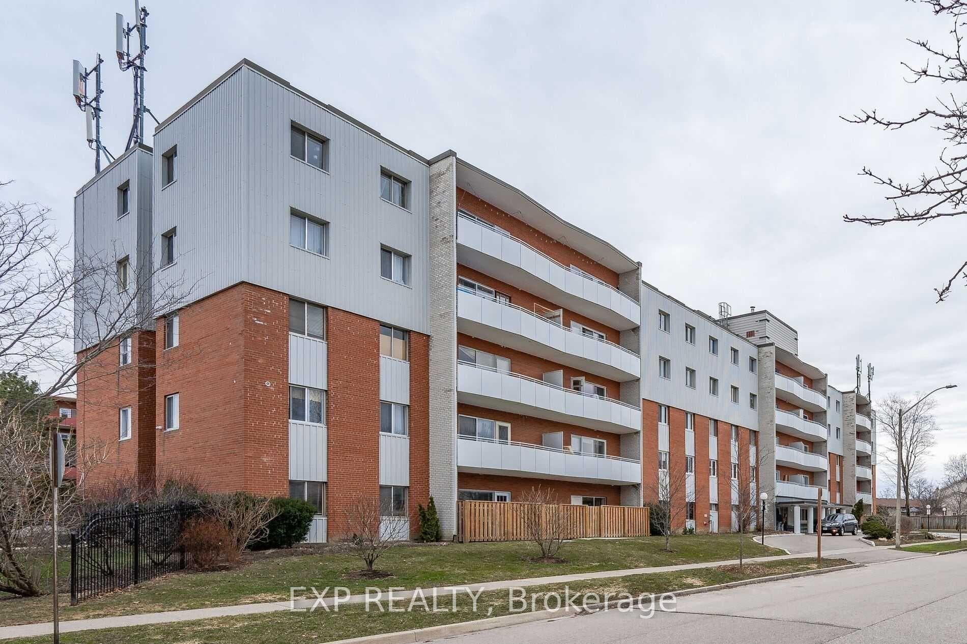 2485 Woking Crescent Unit 508 - Condo for sale in Applewood, Ontario