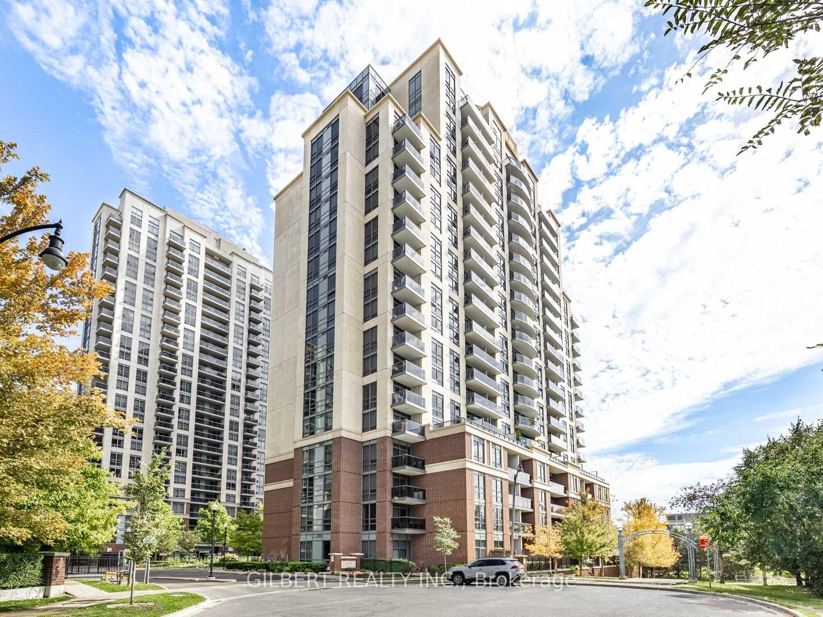 1 Michael Power Place Unit 905 - Condo photo 1 of 35 in Etobicoke (Islington / Rexdale), Ontario