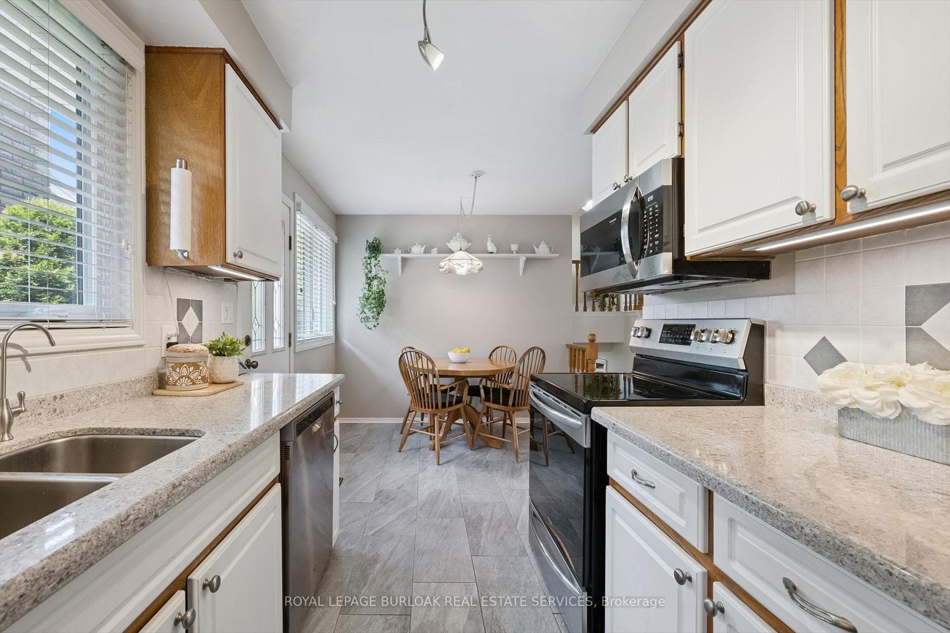 3521 Regal Road - Detached photo 17 of 40 in Burlington, Ontario