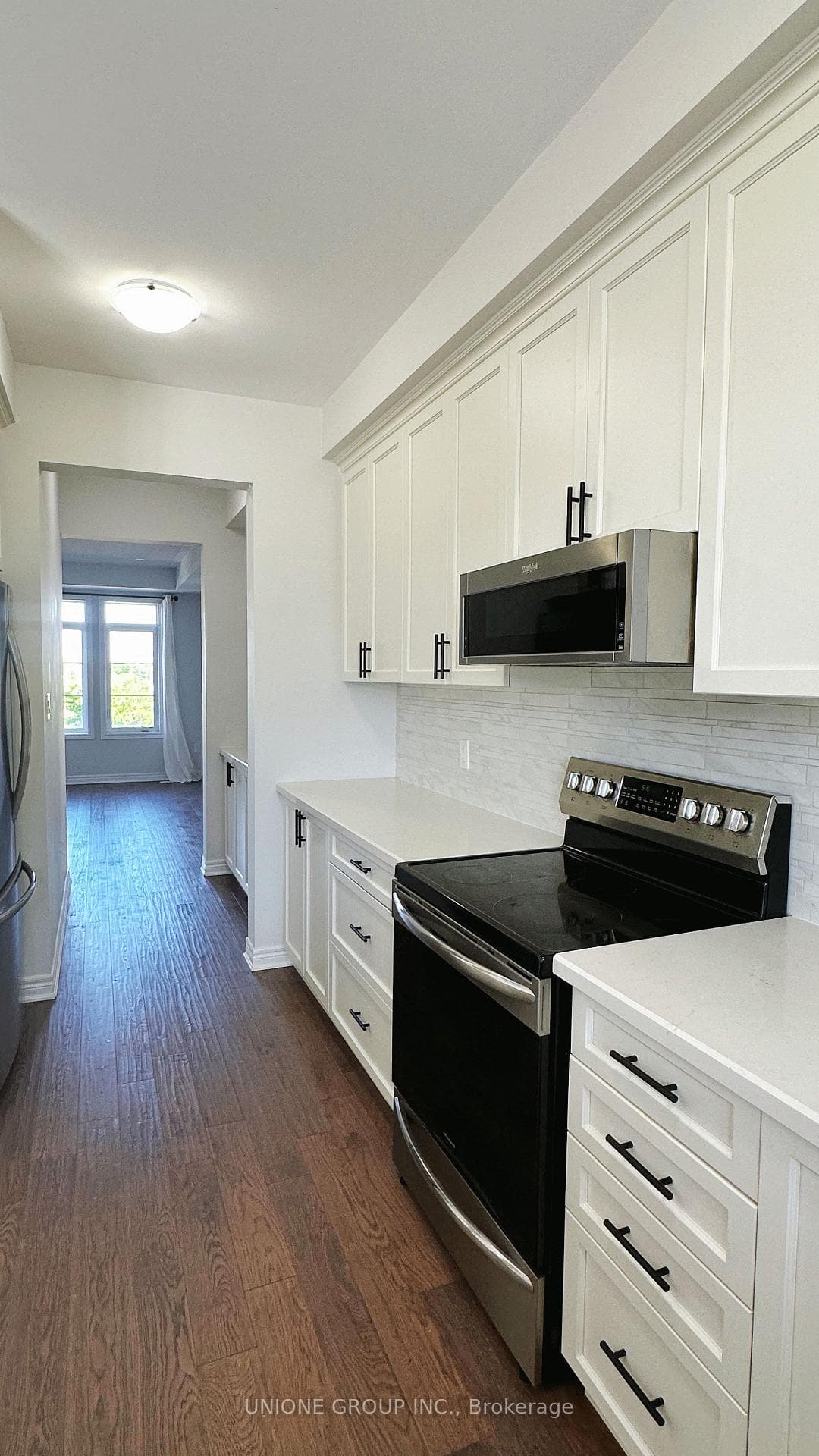 3024 George Savage Avenue - Townhouse photo 14 of 17 in Oakville, Ontario