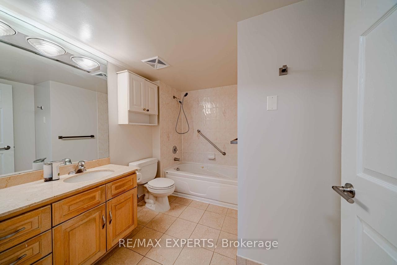 138 Bonis Avenue Unit 527 - Condo photo 18 of 42 in Scarborough Village / Eglinton East, Ontario