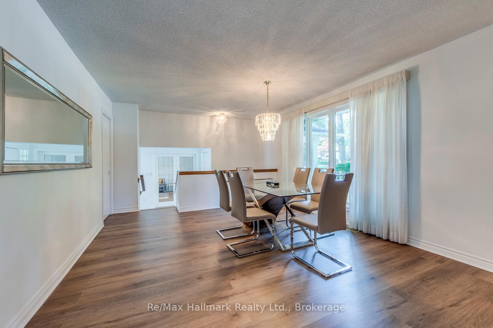 157 Trelawn Avenue - Detached photo 10 of 50 in Oakville, Ontario