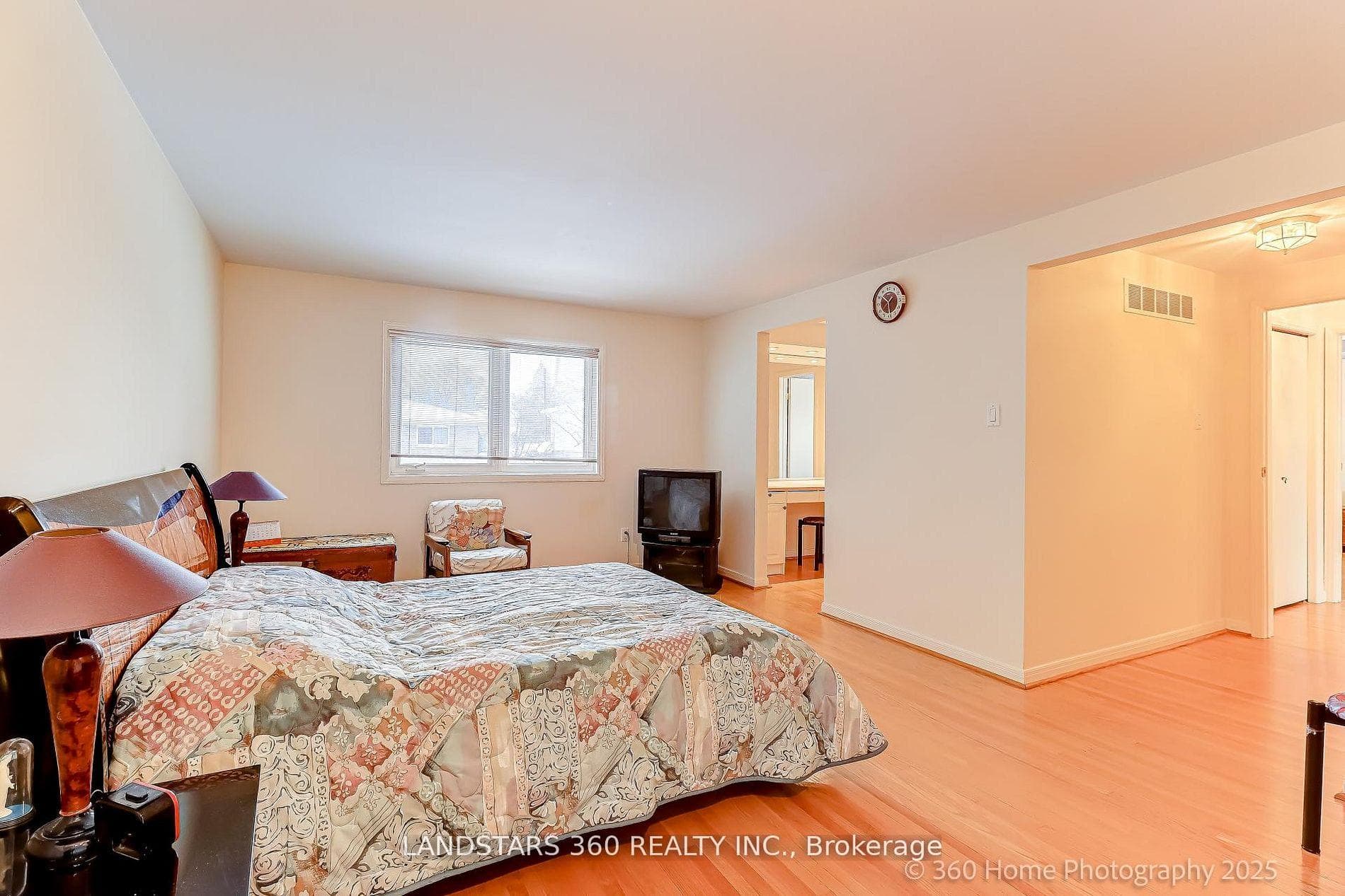 31 Whitehorn Crescent - Detached photo 12 of 29 in Hillcrest Village / Bayview Village, Ontario