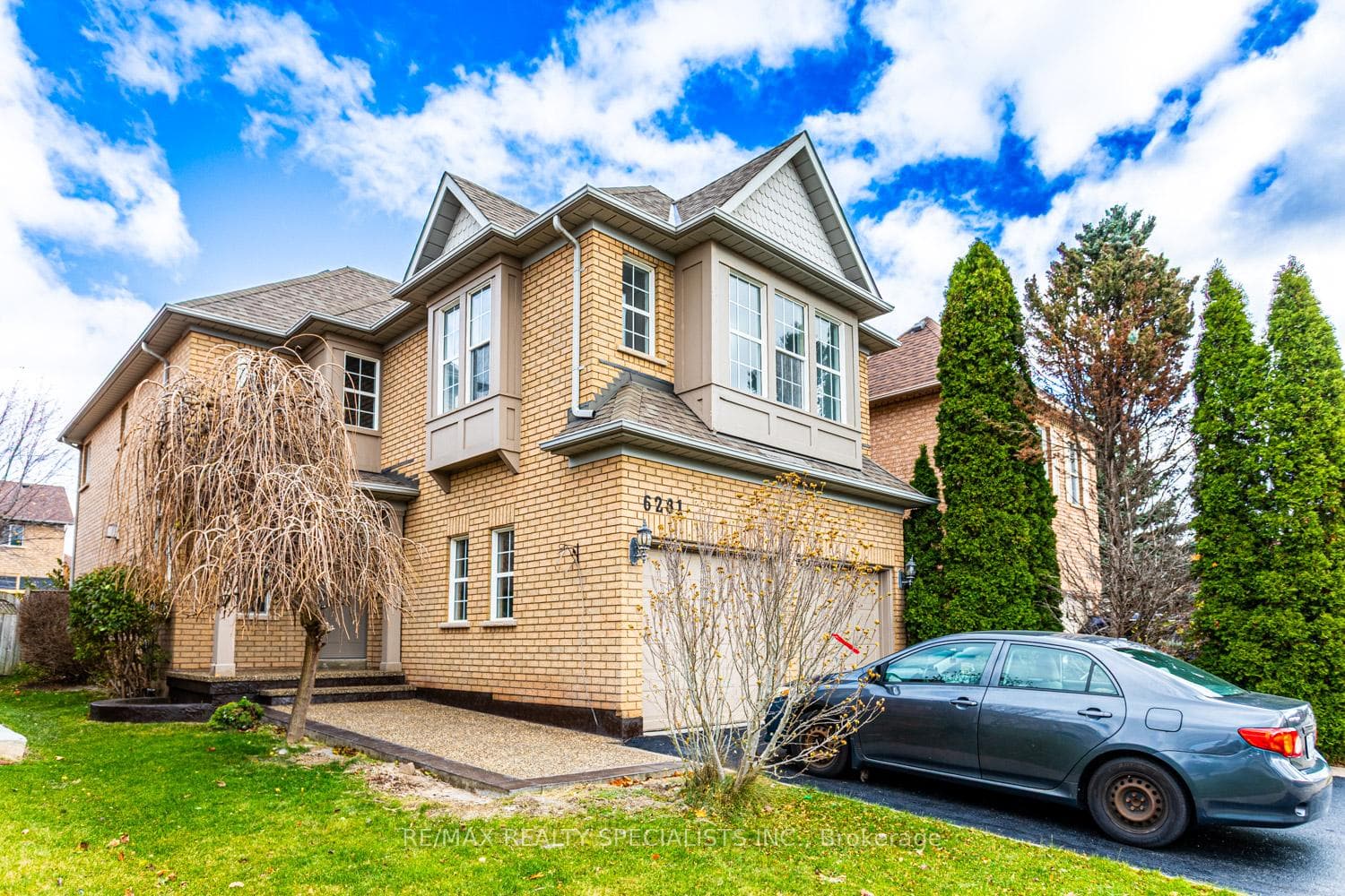 6281 Lisgar Drive - home for sale in Mississauga, Ontario