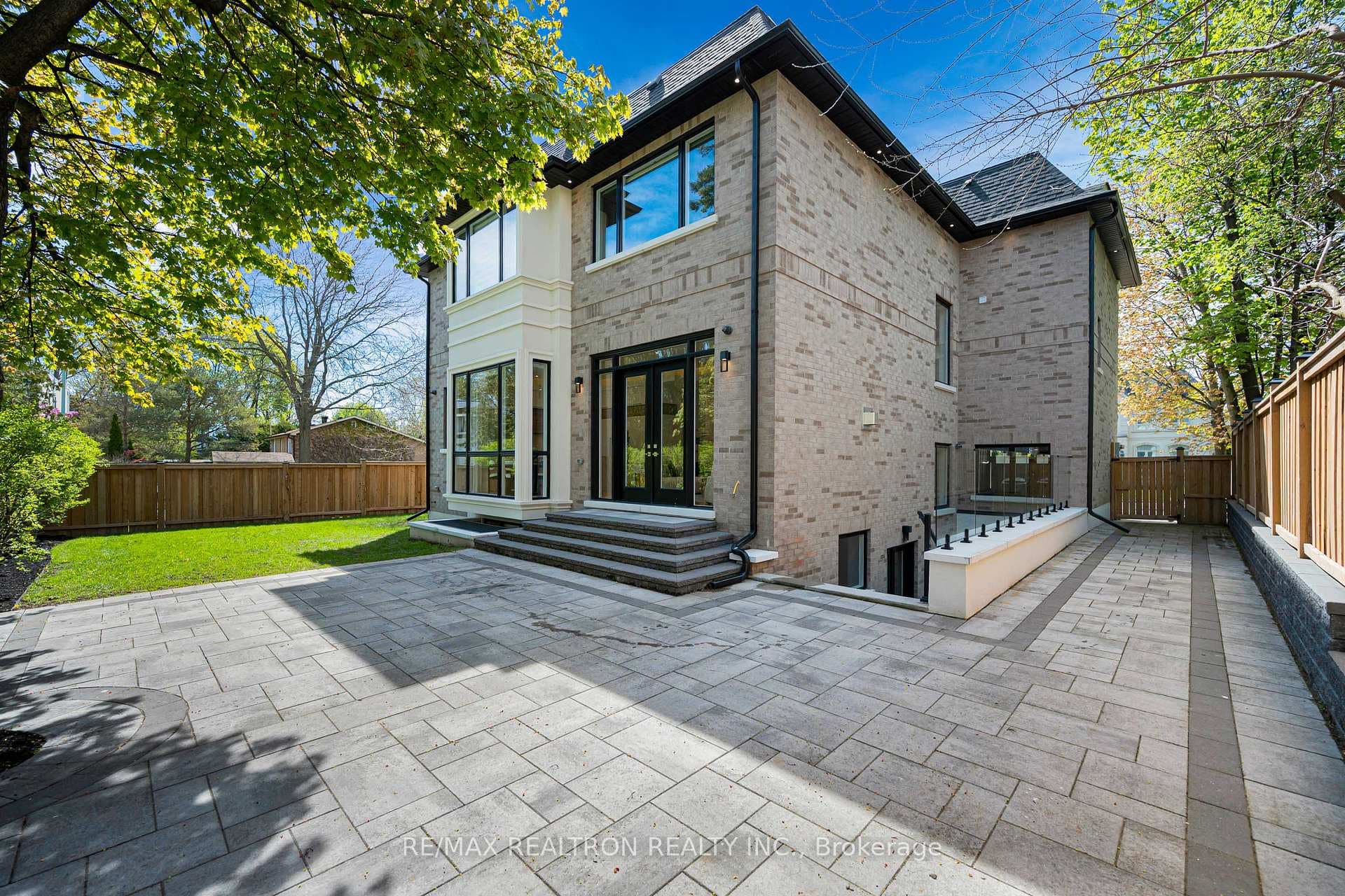 16 Ballyronan Road - Detached photo 36 of 37 in Don Mills / Parkwoods / Victoria Village, Ontario