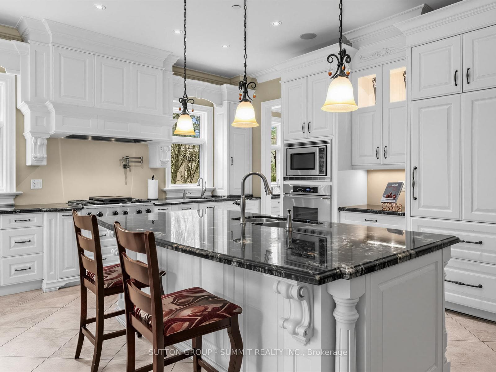 217 Eastcourt Road - Detached photo 14 of 47 in Oakville, Ontario