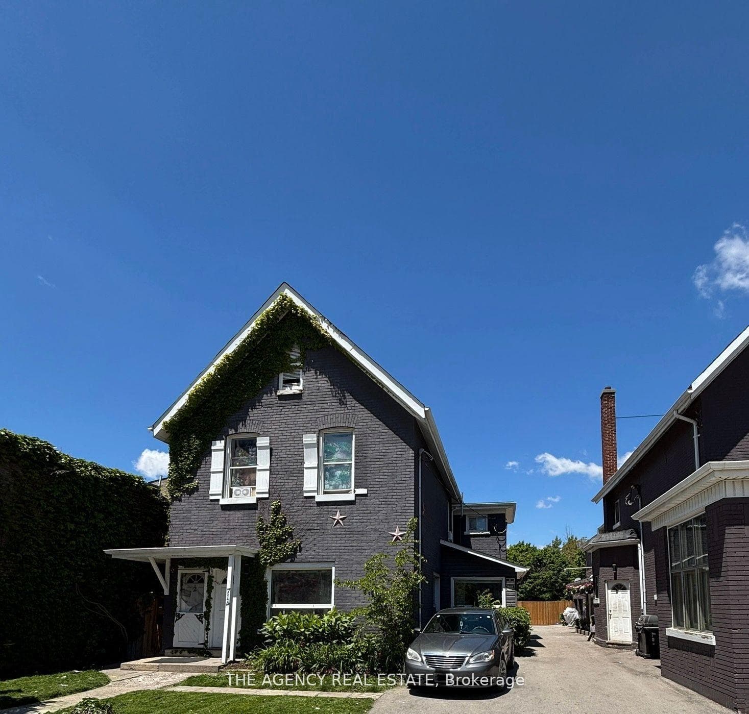 714 Dundas Street - home for sale in London East, Ontario