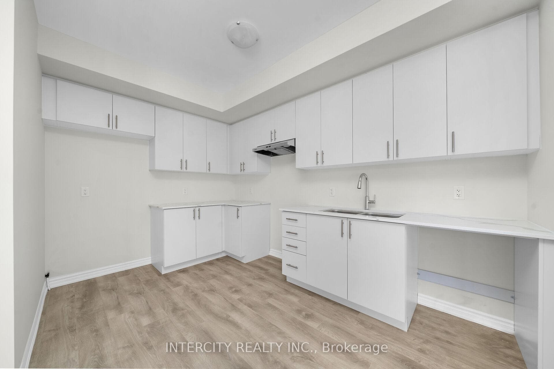 1 Vibrant Way Unit 43F - Condo photo 8 of 17 in Caledon, Ontario