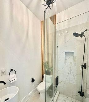 469 Threshing Mill Boulevard - Detached photo 42 of 45 in Oakville, Ontario