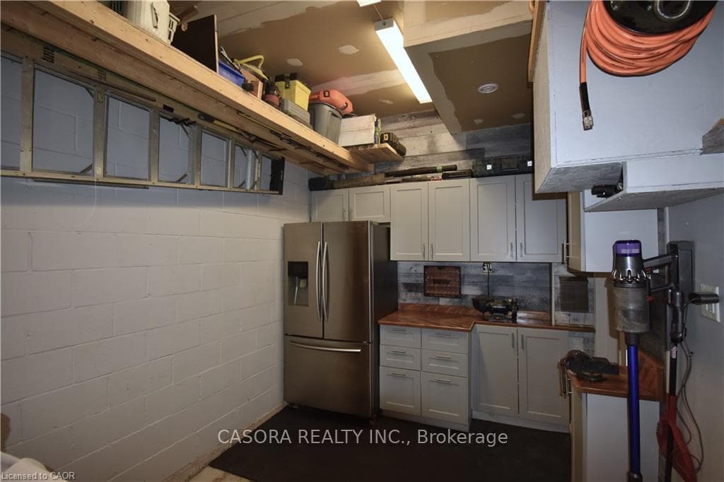 2229 WALKERS Line Unit 9 - Condo photo 41 of 46 in Burlington, Ontario