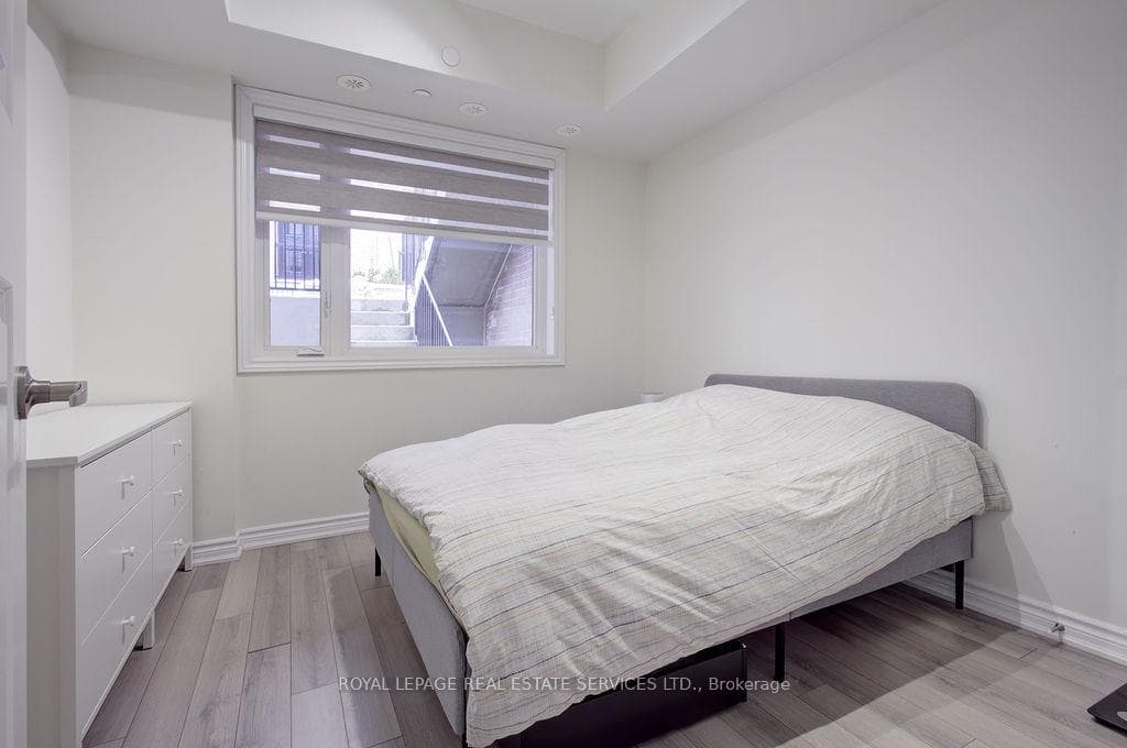 349 Wheat Boom Drive Unit 123 - Condo photo 13 of 20 in Oakville, Ontario