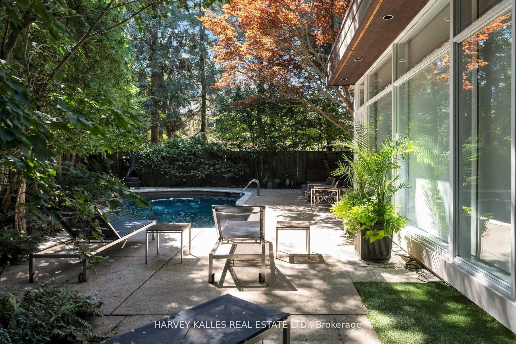 5 Cosmic Drive - Detached photo 21 of 23 in Don Mills / Parkwoods / Victoria Village, Ontario