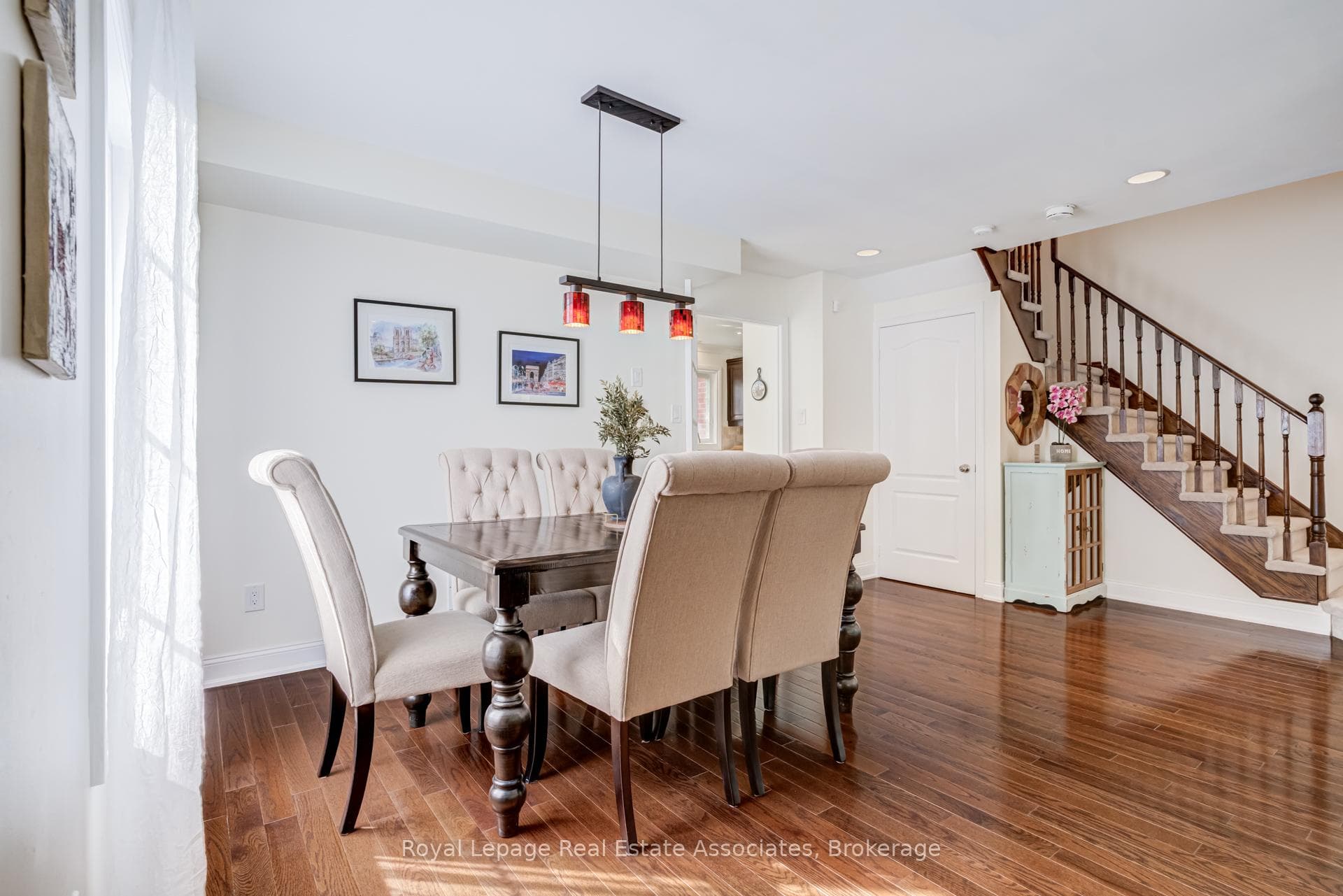 1179 Treetop Terrace - Townhouse photo 12 of 50 in Oakville, Ontario