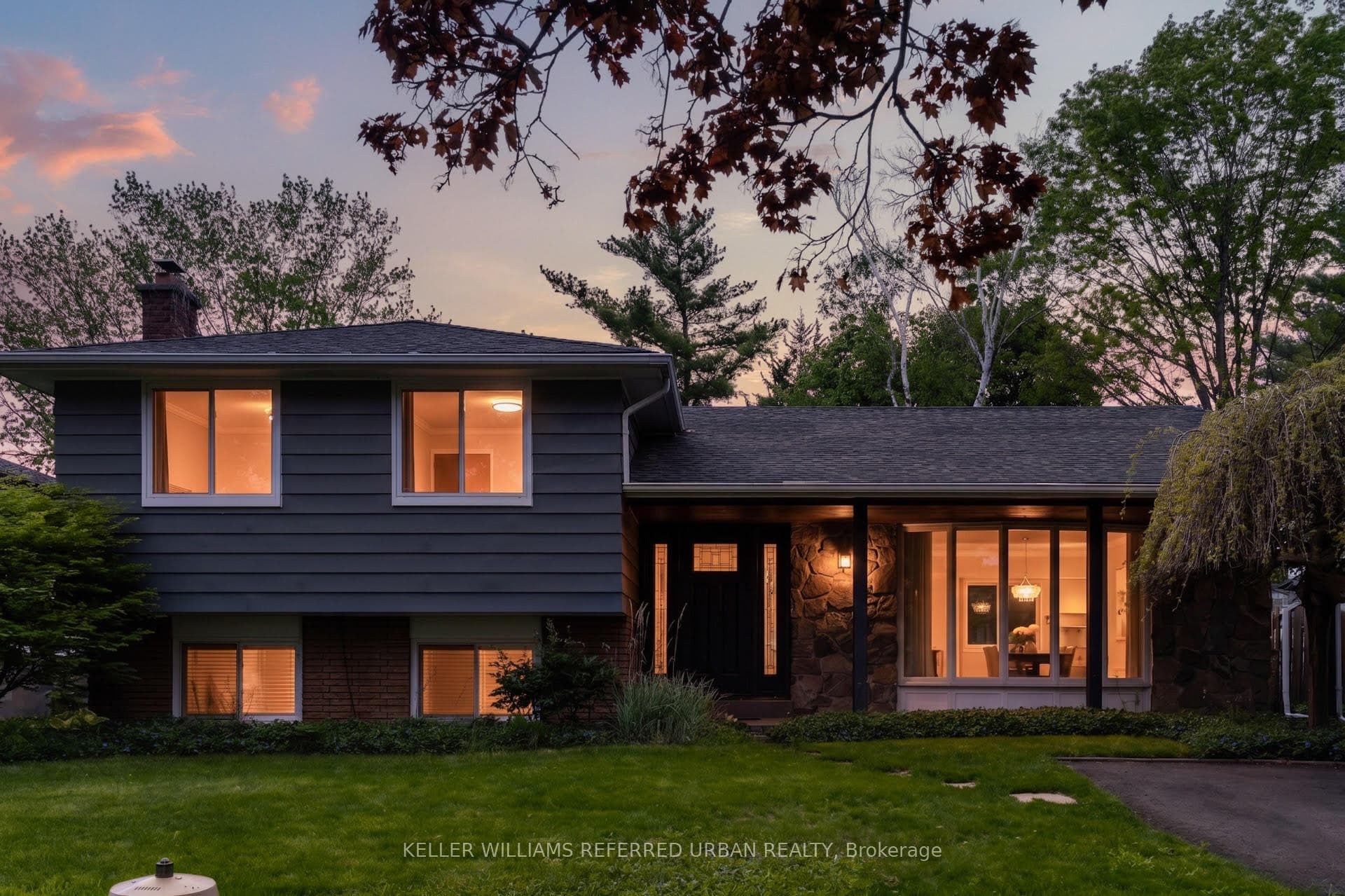 5171 Mulberry Drive - Detached photo 2 of 50 in Burlington, Ontario