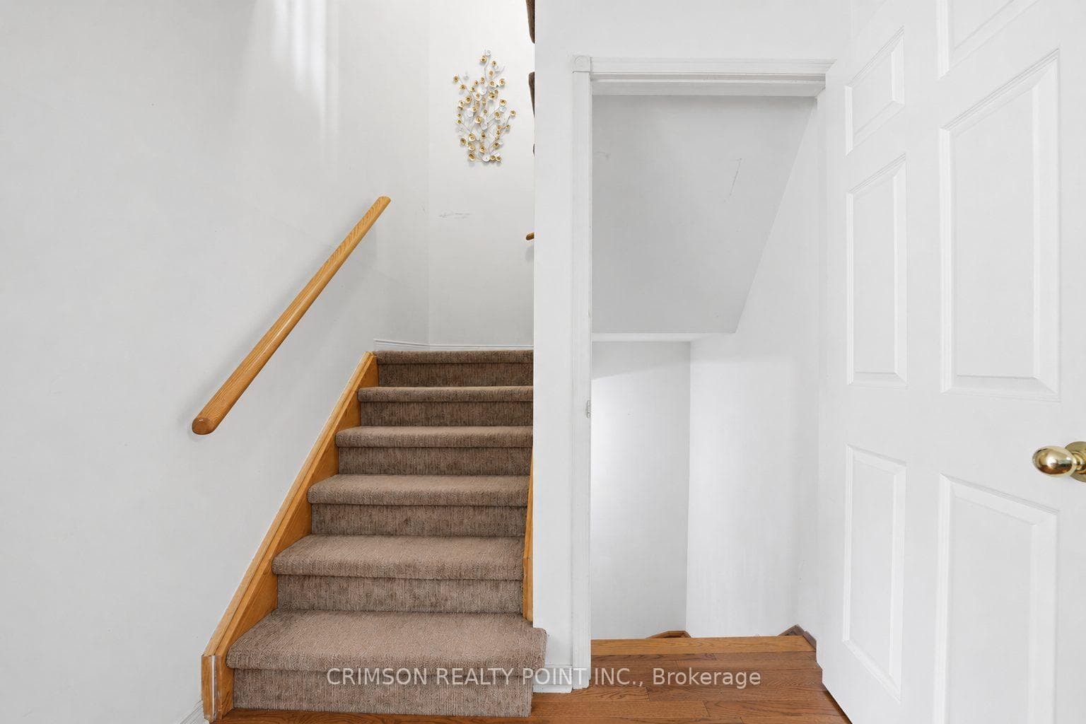 42 Dawson Crescent - Townhouse photo 12 of 37 in Milton, Ontario