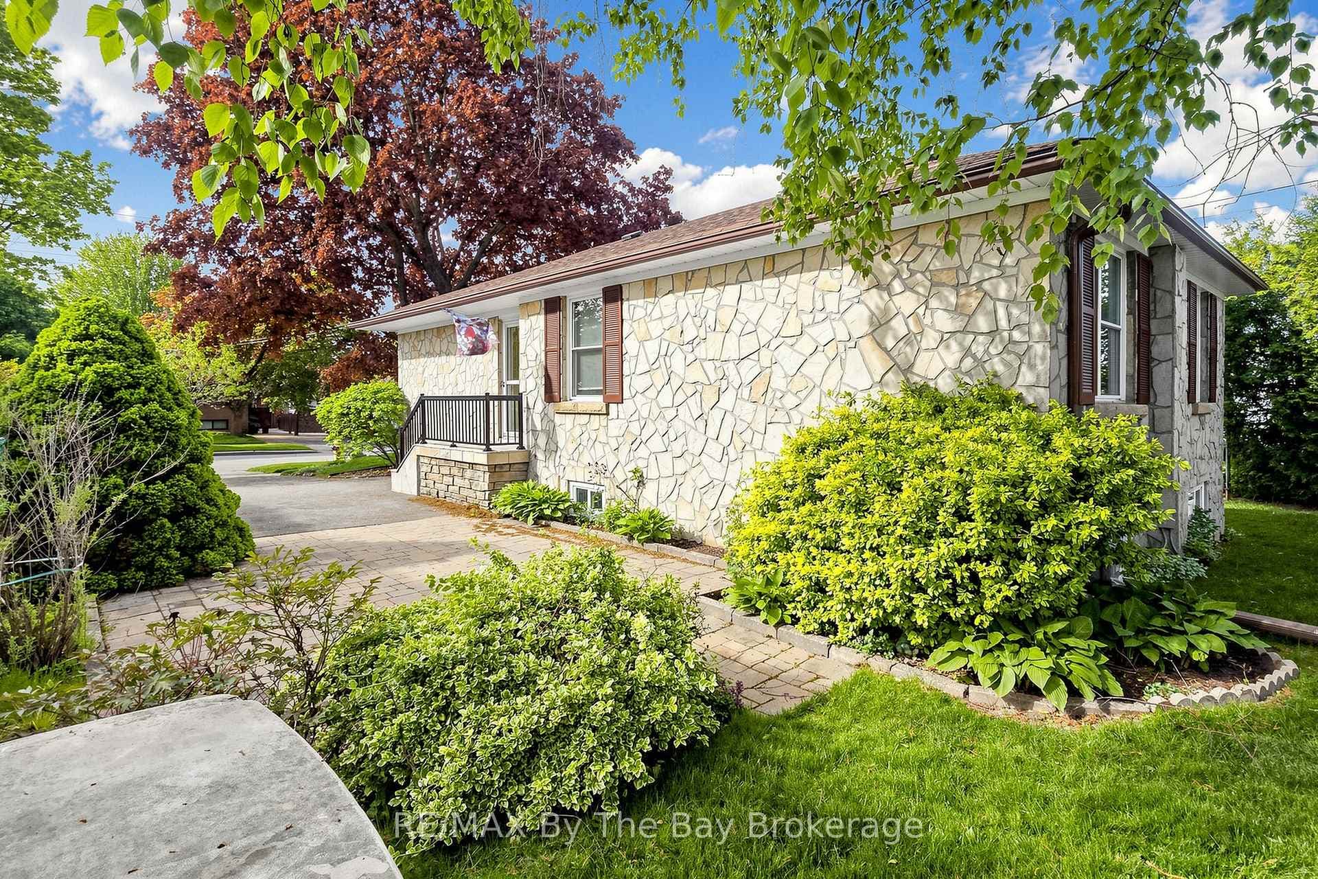 33 Ada Crescent - Detached photo 37 of 40 in Scarborough (West Hill / Highland Creek), Ontario