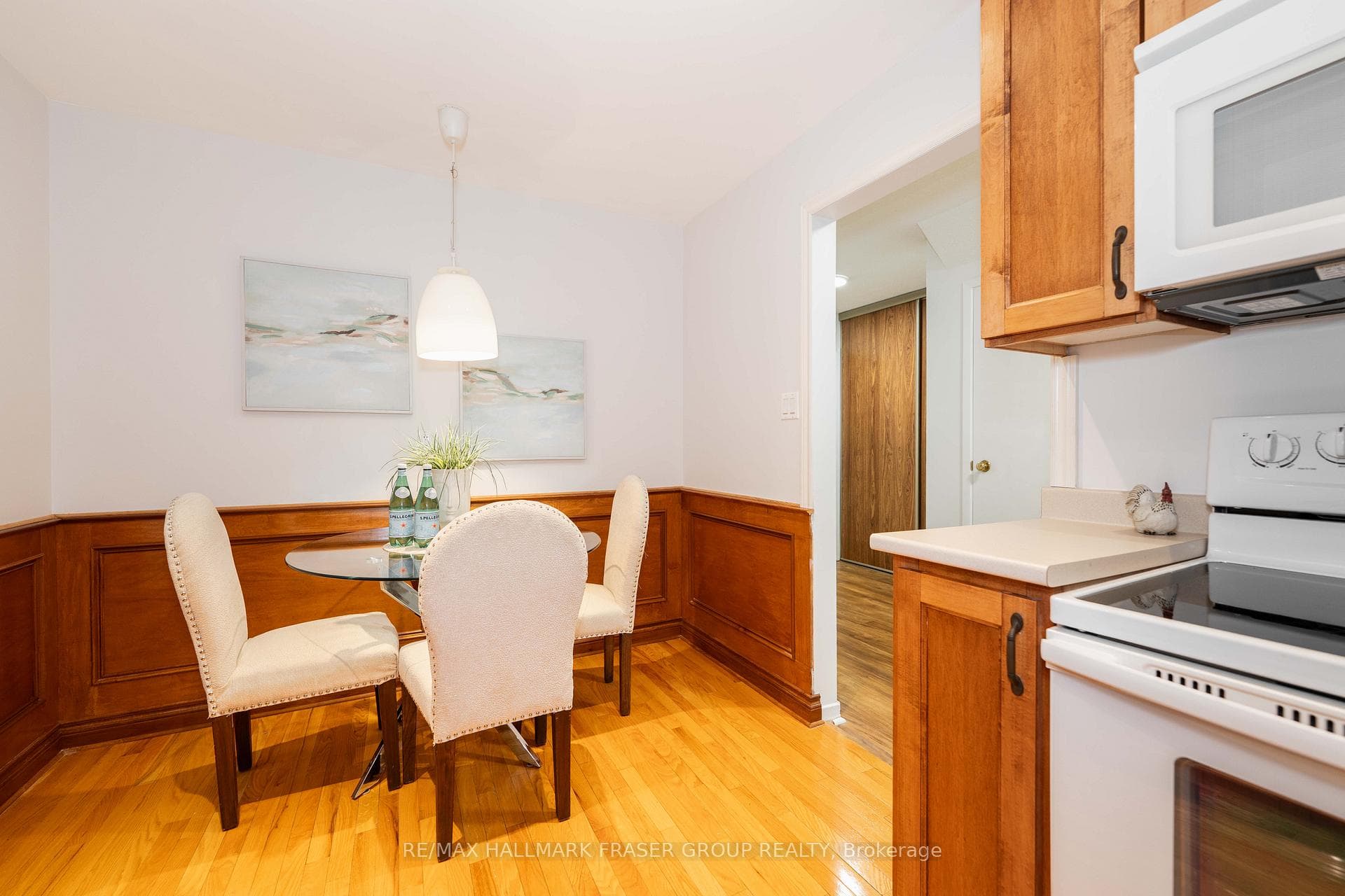 4 Coalport Drive - Detached photo 15 of 40 in Birch Cliff / Cliffside, Ontario